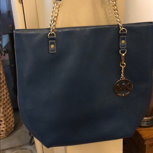 Michael Kors dark teal handbag. - Picture 2 of 5